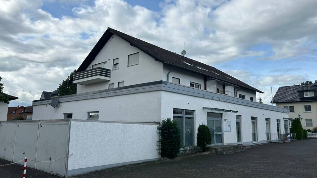 Haus zum Kauf provisionsfrei 1.999.000 € 17 Zimmer 907,1 m² 1.590 m² Grundstück Elsen Paderborn / Elsen 33106