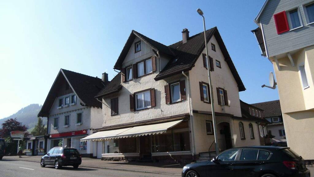 Laden zur Miete 4,50 € 3 Zimmer 55 m² Verkaufsfläche Freudenstädter Str.28 Baiersbronn 72270