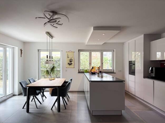 Wohnung zum Kauf 680.000 € 4 Zimmer 135 m² EG Waging am See Waging a. See 83329