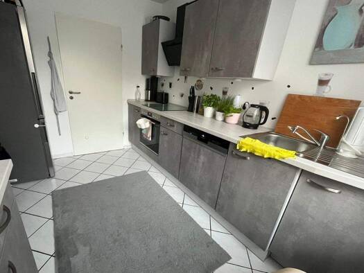 Wohnung zur Miete 990 € 4 Zimmer 110,2 m² EG Biewerer Straße 197 Biewer Trier 54293