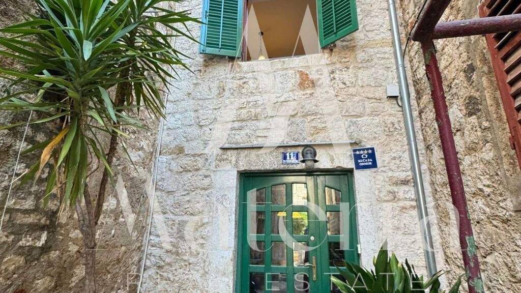 Einfamilienhaus zum Kauf 450.000 € 3 Zimmer Sibenik 22000