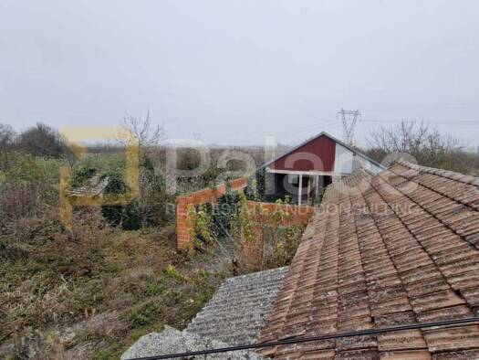 Haus zum Kauf 40.000 € 3 Zimmer 80 m² Čepin