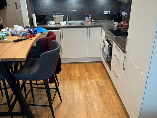 Terrassenwohnung zur Miete 800 € 1,5 Zimmer 56 m² Geschoss 2/5 frei ab 01.10.2026 Dierkow-Neu Ost 18146