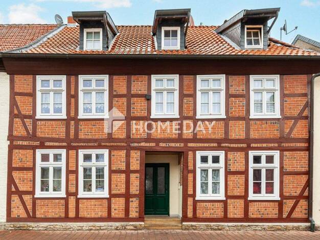 Mehrfamilienhaus zum Kauf 119.000 € 6 Zimmer 155 m² 127 m² Grundstück Oebisfelde 39646