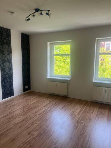 Wohnung zur Miete 413 € 3 Zimmer 75,1 m² frei ab sofort Oehlerstraße 9 Halberstadt Halberstadt 38820