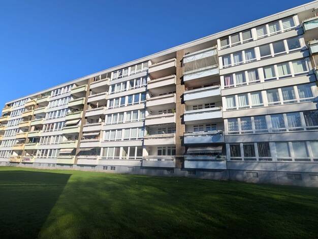 Wohnung zur Miete 989 € 4 Zimmer 99,2 m² 2. Geschoss frei ab 16.10.2026 Immermannstraße 3 Hochdahl Erkrath 40699