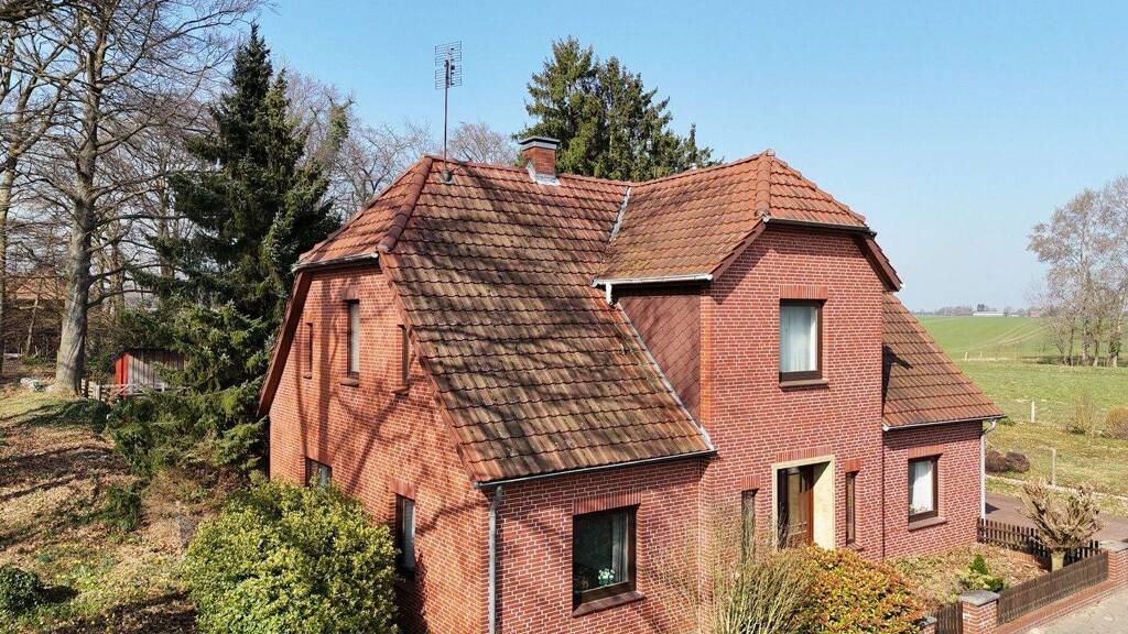 Einfamilienhaus zum Kauf 214.000 € 7 Zimmer 178 m² 2.618 m² Grundstück Steinborn Asendorf 27330