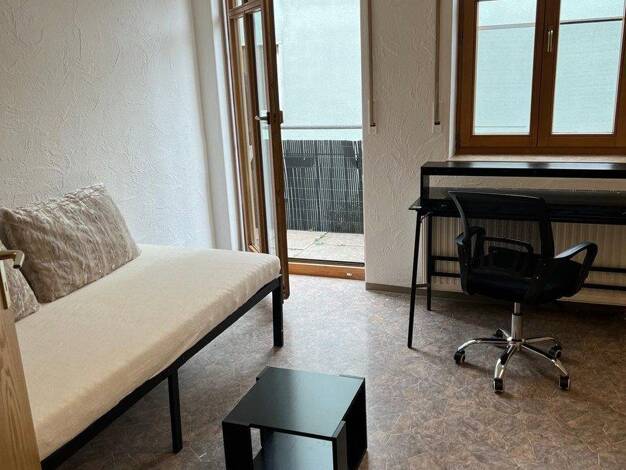 Studio zur Miete 530 € 1 Zimmer 28 m² 1. Geschoss Hüttendorfer Straße 4 Hüttendorf Erlangen 91056