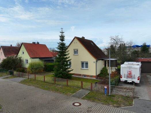 Einfamilienhaus zum Kauf 125.000 € 3 Zimmer 75 m² 1.103 m² Grundstück Premnitz 14727