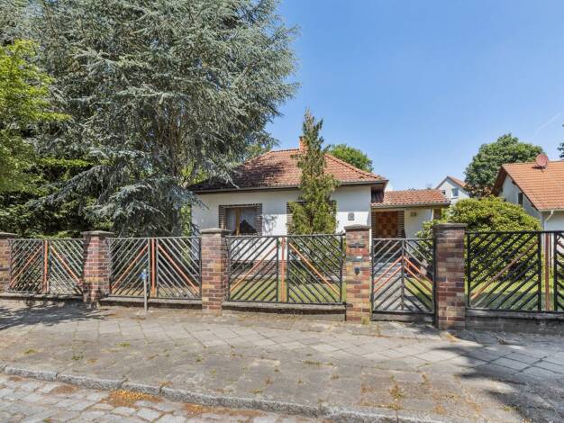 Einfamilienhaus zum Kauf 450.000 € 3 Zimmer 77 m² 896 m² Grundstück frei ab sofort Glienicke/Nordbahn 16548