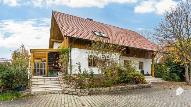 Einfamilienhaus zum Kauf 649.000 € 6 Zimmer 200 m² 1.426 m² Grundstück Planungsbezirk 136 Straubing 94315