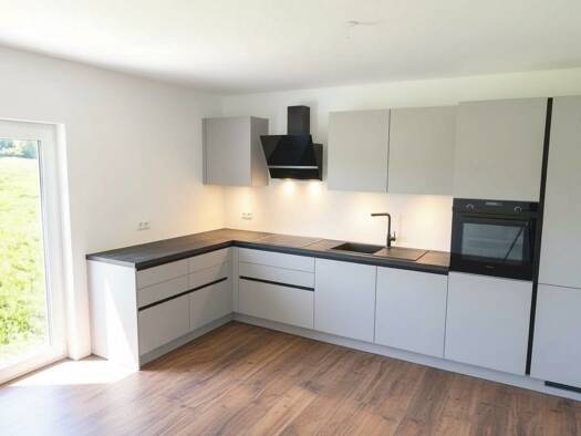 Wohnung zur Miete 1.267 € 3 Zimmer 84,5 m² Geschoss 1/3 frei ab 01.05.2026 Cuxhavener Straße (Neukloster) 133 Neukloster Buxtehude 21614