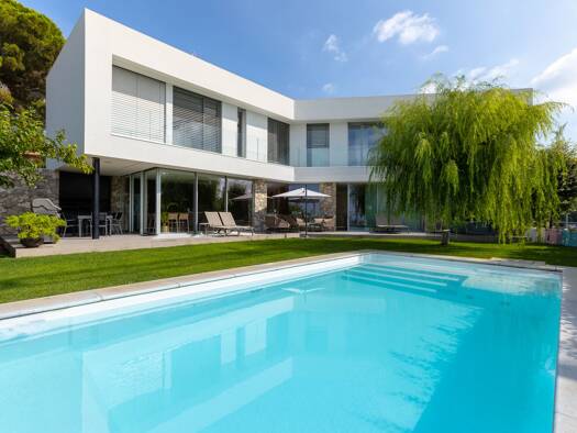 Einfamilienhaus zum Kauf 2.500.000 € 400 m² 800 m² Grundstück 5 Carrer Garbí Teià 08329