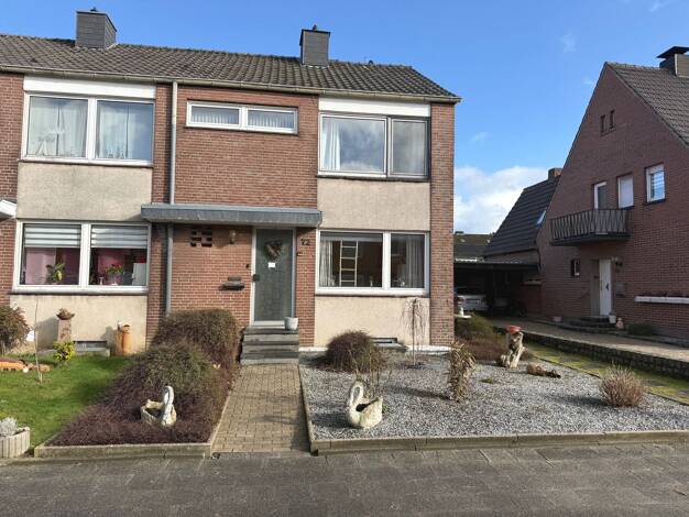 Doppelhaushälfte zum Kauf 249.000 € 4 Zimmer 84 m² 200 m² Grundstück Nachtigallenweg 72 Weeze Weeze 47652