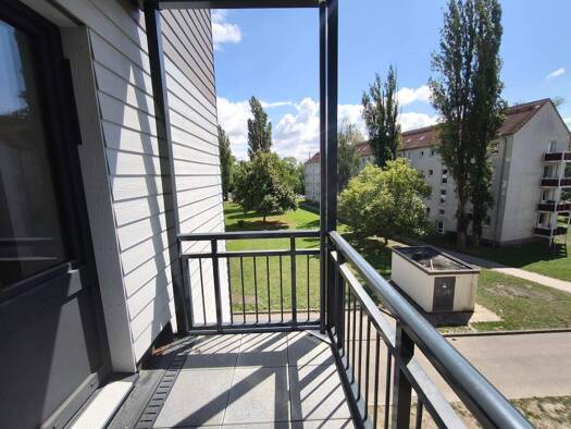 Wohnung zur Miete 355 € 2 Zimmer 44,3 m² 2. Geschoss Straße des Friedens 76 Merseburg 06217