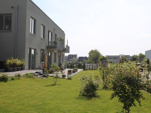 Wohnung zur Miete 835 € 2 Zimmer 61,1 m² EG Waldorf Bornheim 53332