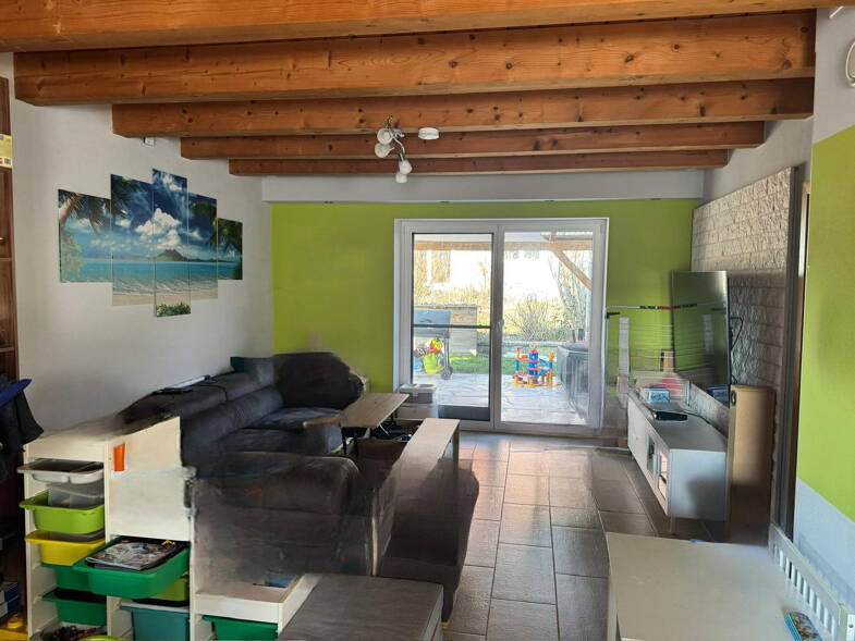 Einfamilienhaus zum Kauf provisionsfrei 489.000 € 8 Zimmer 182 m² 482 m² Grundstück Obervolkach Obervolkach 97332
