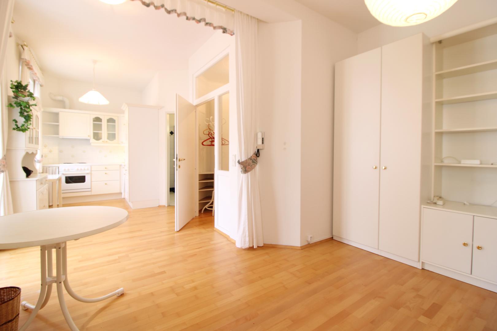 Wohnung zur Miete 700 € 1,5 Zimmer 33 m²<br/>Wohnfläche 2.<br/>Geschoss Kreuzplatz Bad Ischl 4820