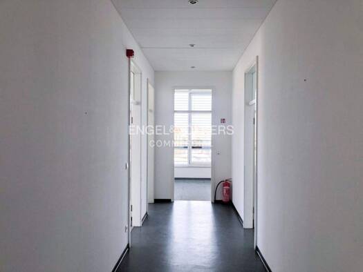 Büro zur Miete 19 € 343,8 m² Bürofläche teilbar ab 141,4 m² Reinickendorf Berlin 13409