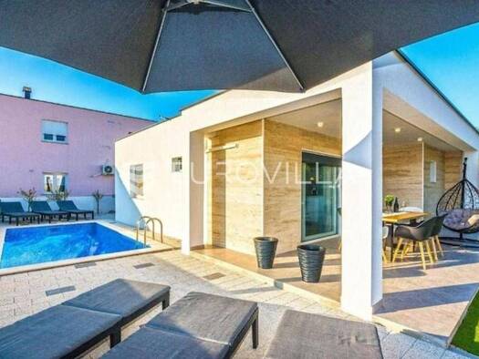 Haus zum Kauf 399.000 € 3 Zimmer 114 m² Vir Vir
