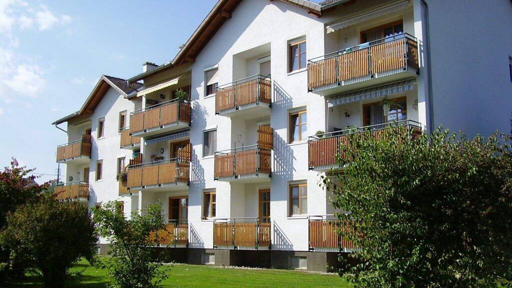 Wohnung zur Miete 736 € 4 Zimmer frei ab 01.05.2026 Kaufing 119 Rüstorf 4690