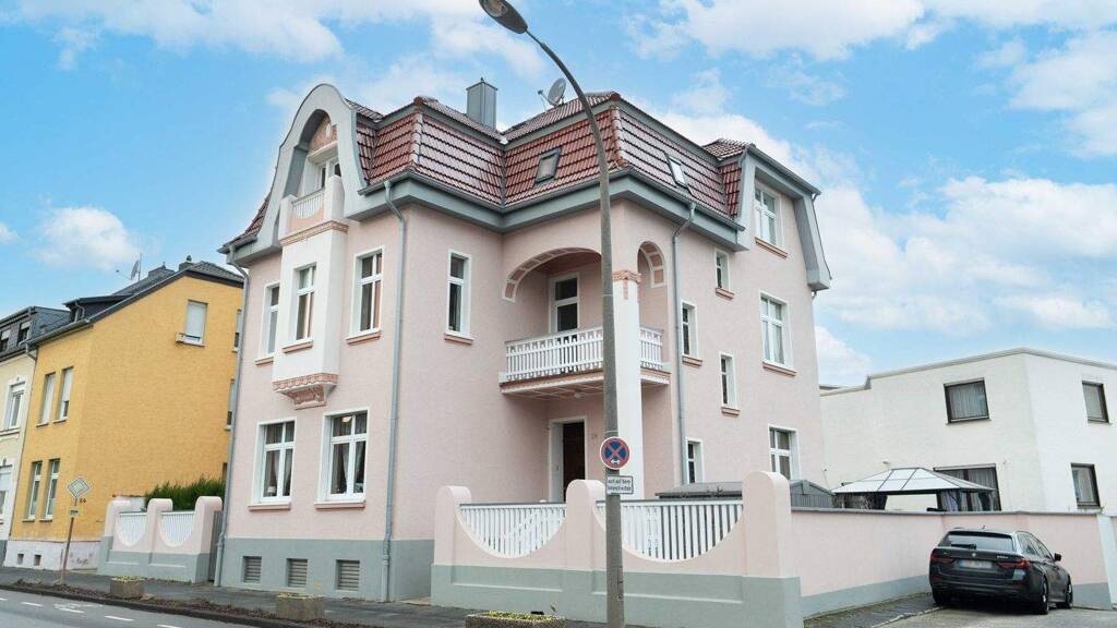 Stadthaus zum Kauf 698.000 € 7 Zimmer 241 m² 478 m² Grundstück Rheinbach 53359