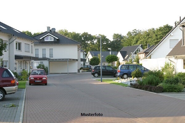 Mehrfamilienhaus zum Kauf 2.110.000 € 23 Zimmer 632 m²<br/>Wohnfläche 1.527 m²<br/>Grundstück Badner Straße Siegenfeld 2500