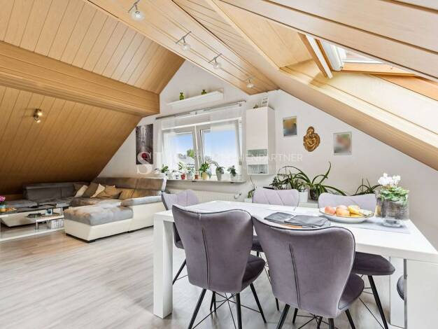 Wohnung zum Kauf 215.000 € 4 Zimmer 100 m² 2. Geschoss Löttringhausen Dortmund 44229