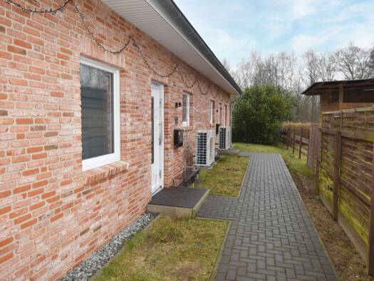 Doppelhaushälfte zum Kauf 399.000 € 5,5 Zimmer 110 m² 1.425 m² Grundstück Kleinkummerfeld Groß Kummerfeld 24626