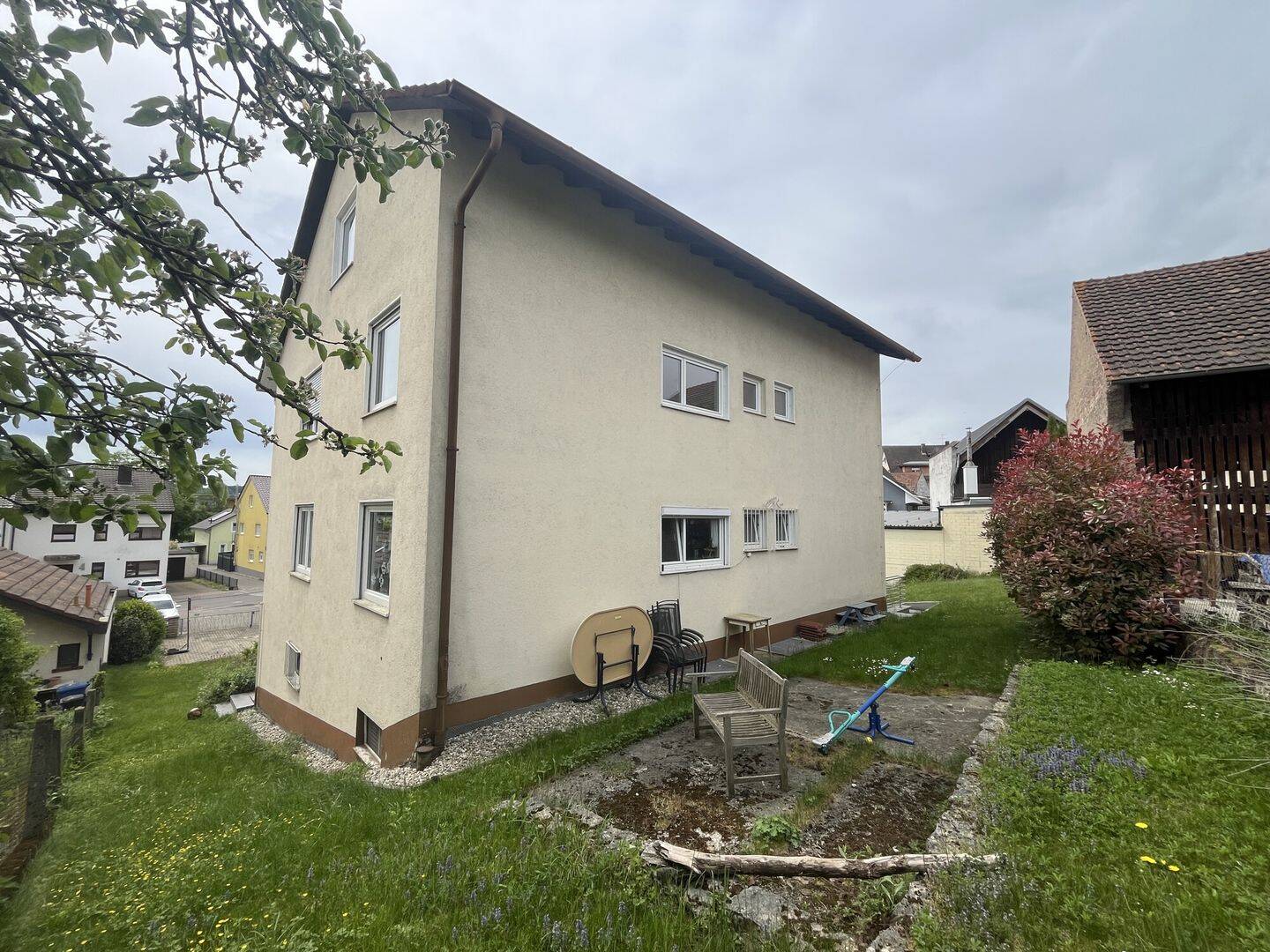 Mehrfamilienhaus zum Kauf - Mehr