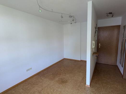 Wohnung zur Miete 400 € 1 Zimmer 23,4 m² Geschoss 1/3 frei ab 15.11.2026 Erlangen-Nord Erlangen 91054