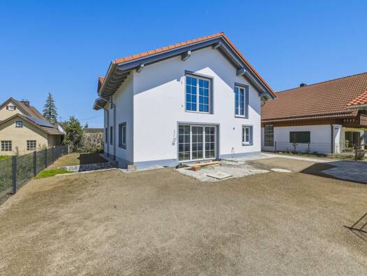 Wohnung zum Kauf - Erstbezug 599.000 € 3 Zimmer 98,6 m² EG Raisting Raisting 82399