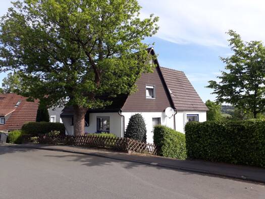 Haus zum Kauf 239.000 € 5 Zimmer 131 m² 1.118 m² Grundstück frei ab sofort Rotthausen Schalksmühle 58579