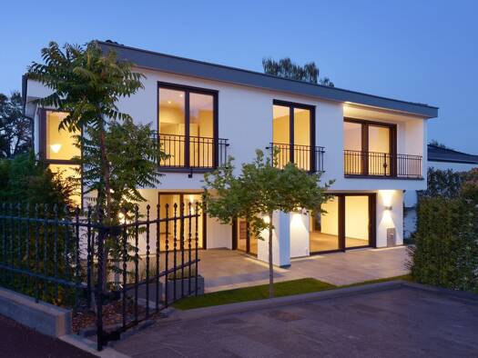Haus zur Miete 5.550 € 8 Zimmer 212 m² 600 m² Grundstück frei ab sofort Söcking Starnberg 82319
