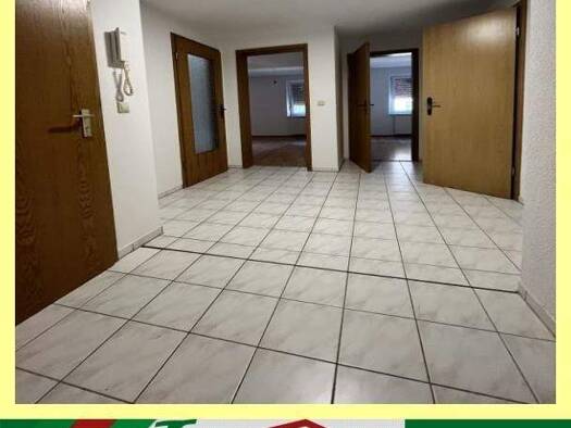 Wohnung zur Miete 410 € 3 Zimmer 70 m² 2. Geschoss frei ab 01.06.2026 Mittweida 09648