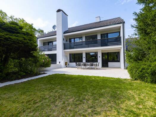 Villa zum Kauf 7 Zimmer 292 m² 1.913 m² Grundstück frei ab 01.10.2026 Puchschlagen Schwabhausen 85247