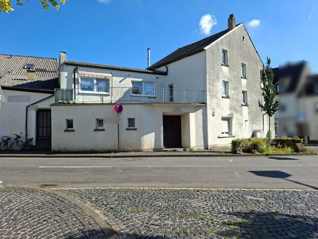 Mehrfamilienhaus zum Kauf 439.000 € 11 Zimmer 269 m² 365 m² Grundstück frei ab sofort Bitburg 54634