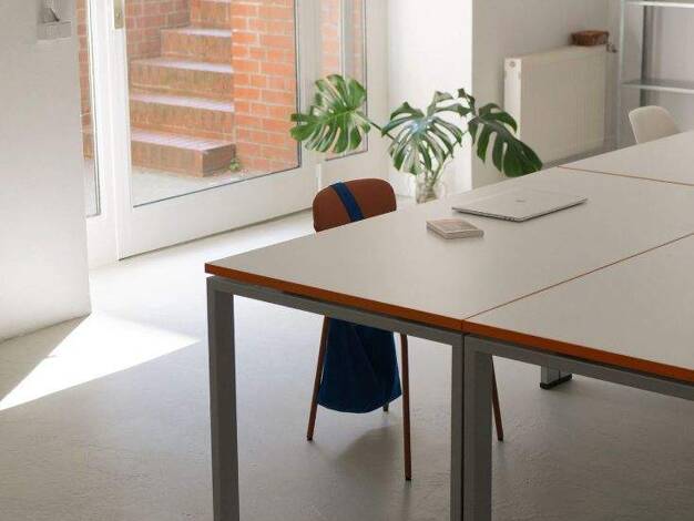 Bürofläche zur Miete provisionsfrei 270 € 4 m² Bürofläche Zossener Straße Kreuzberg Berlin 10961