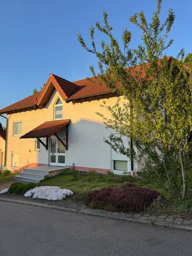Haus zur Miete 1.480 € 5 Zimmer 130 m² 994 m² Grundstück frei ab 01.07.2025 Oberkochen 73447