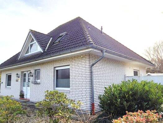 Bungalow zum Kauf 326.000 € 4 Zimmer 160 m² 712 m² Grundstück Westrhauderfehn Rhauderfehn 26817