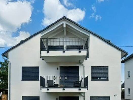Wohnung zur Miete 1.945 € 4,5 Zimmer 140 m² Geschoss 2/3 frei ab 01.08.2026 Breckenheim Wiesbaden 65207