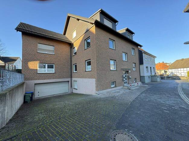 Wohnung zum Kauf 160.000 € 4,5 Zimmer 129,5 m² Geschoss 1/2 frei ab sofort Unterm Müschede 7 Warstein 59581