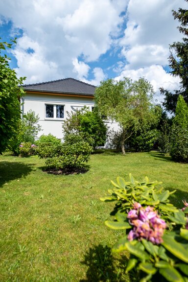 Bungalow zum Kauf 395.000 € 2 Zimmer 58 m² 898 m² Grundstück Falkenhain Falkensee 14612