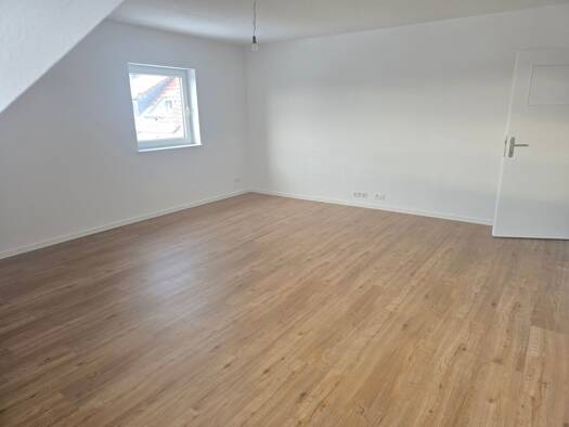 Wohnung zur Miete 1.060 € 3 Zimmer 104,4 m² Geschoss 2/3 frei ab sofort Böckeriethe 42 Berenbostel Garbsen 30827