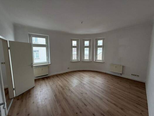 Studio zur Miete 780 € 7 Zimmer 136 m² 1. Geschoss Steinstr. 6 Kappel Chemnitz 09116