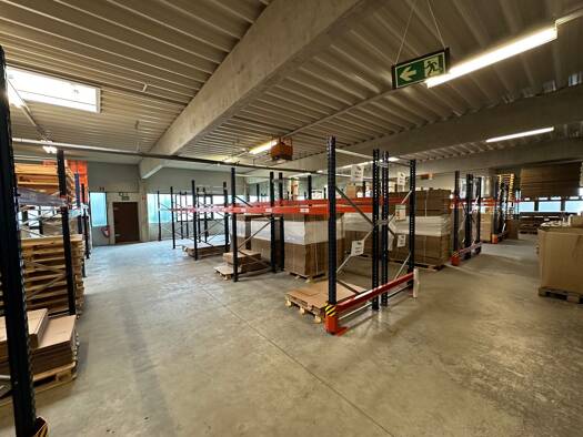 Lagerhalle zur Miete 8,50 € 507 m² Lagerfläche teilbar ab 247 m² Harksheide Norderstedt 22844