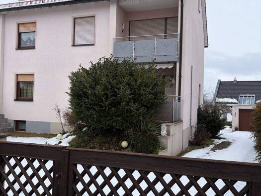 Doppelhaushälfte zum Kauf 320.000 € 4 Zimmer 107,5 m² 466 m² Grundstück frei ab sofort Stauf Neumarkt in der Oberpfalz 92318