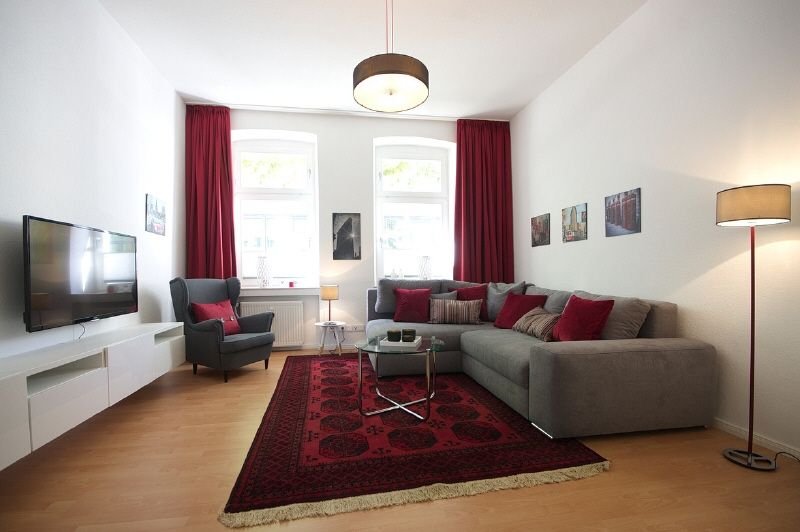 Wohnung zur Miete Wohnen auf Zeit 840 € 1 Zimmer 38 m²<br/>Wohnfläche 01.12.2024<br/>Verfügbarkeit Südviertel Essen 45128