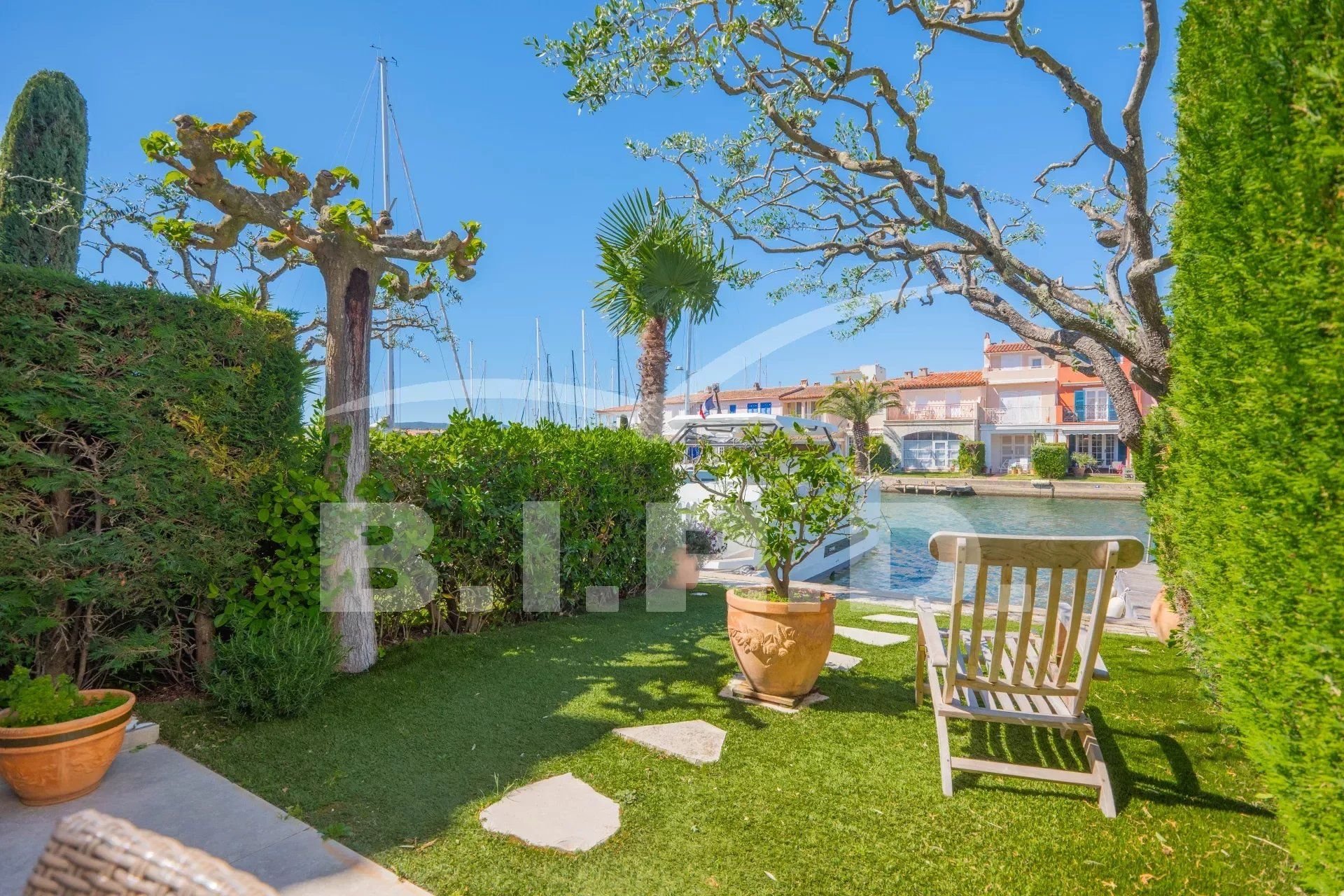 Einfamilienhaus zum Kauf provisionsfrei 1.100.000 € 4 Zimmer 71 m²<br/>Wohnfläche Port Grimaud 83310