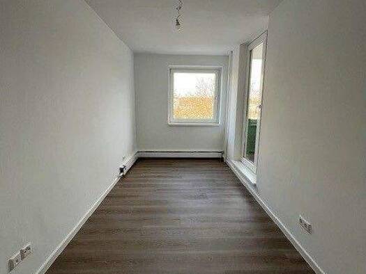 Wohnung zur Miete 479 € 3 Zimmer 64,3 m² 3. Geschoss frei ab sofort Schulenburgallee 11 Tiergartenbreite Wolfsburg 38448